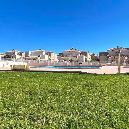 Apartmán Precioso Duplex En Torrevieja